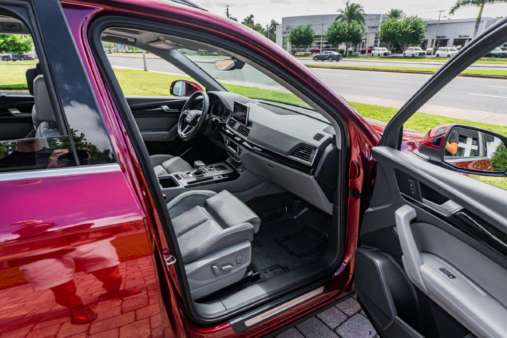 Used 2019 Audi Q5 2.0T Premium Plus AWD/4WD image 34