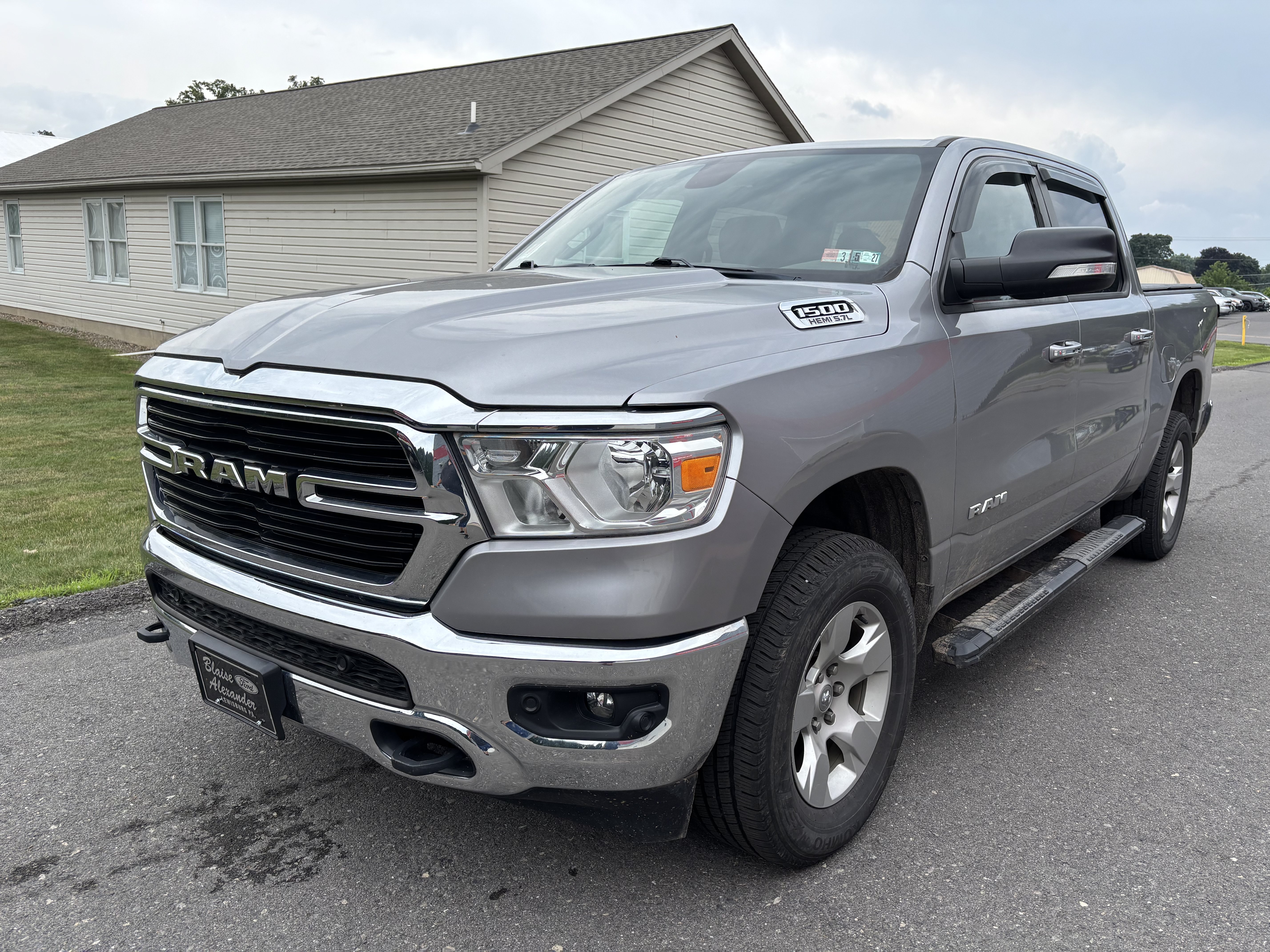 Used 2020 RAM 1500 Big Horn AWD/4WD image 7