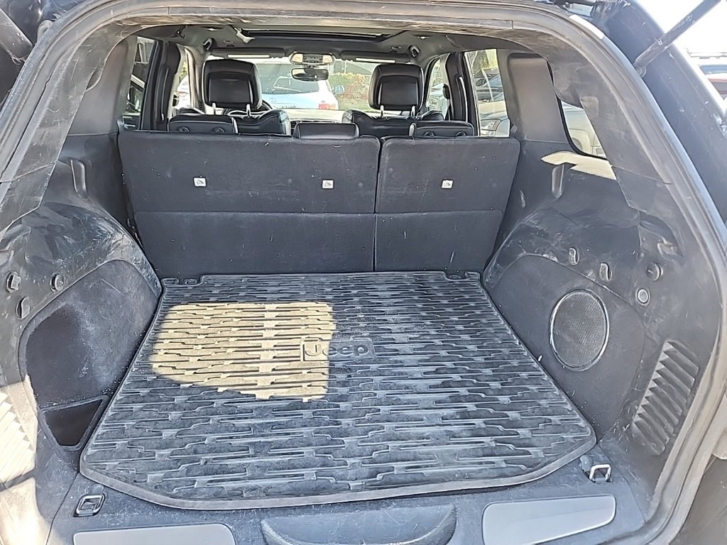 Used 2019 Jeep Grand Cherokee Trailhawk w/ Trailhawk Luxury Group image 12