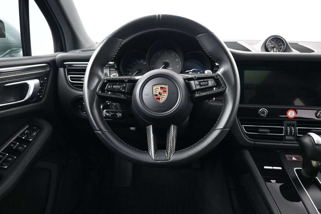 Used 2023 Porsche Macan S AWD/4WD image 13