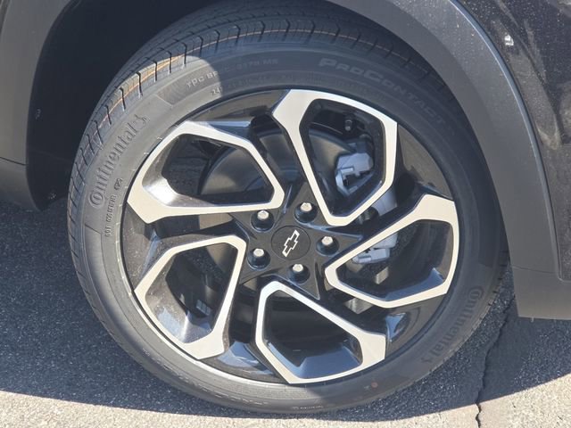 New 2026 Chevrolet Trax RS w/ Driver Confidence Package FWD image 17