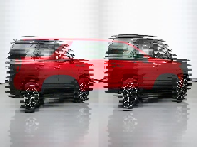 Used 2024 Chevrolet Tahoe RST w/ Luxury Package image 11