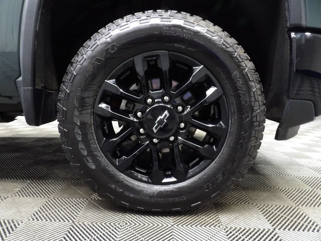 Used 2026 Chevrolet Silverado 2500 LTZ w/ Trail Boss Package AWD/4WD image 9