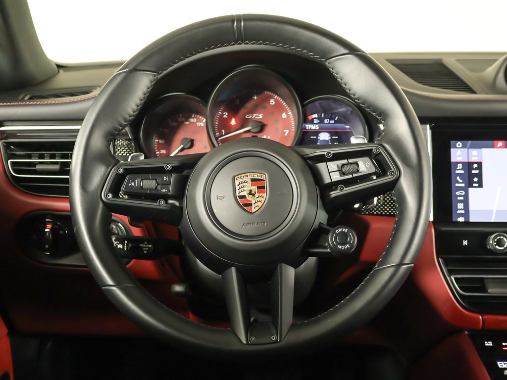 Used 2024 Porsche Macan GTS image 36
