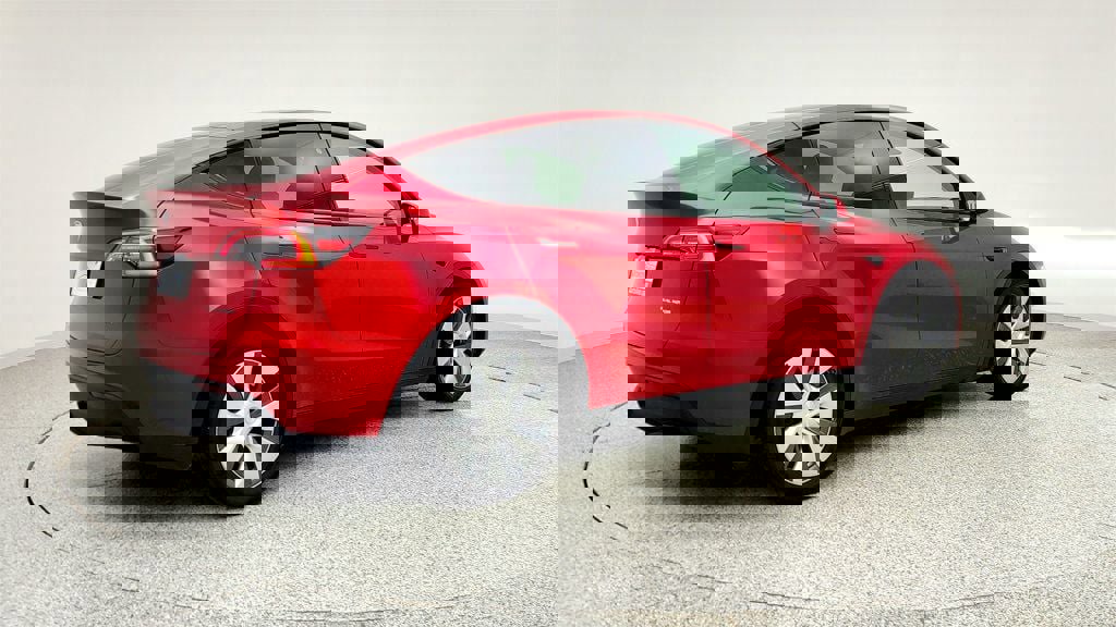 Used 2020 Tesla Model Y Long Range image 5