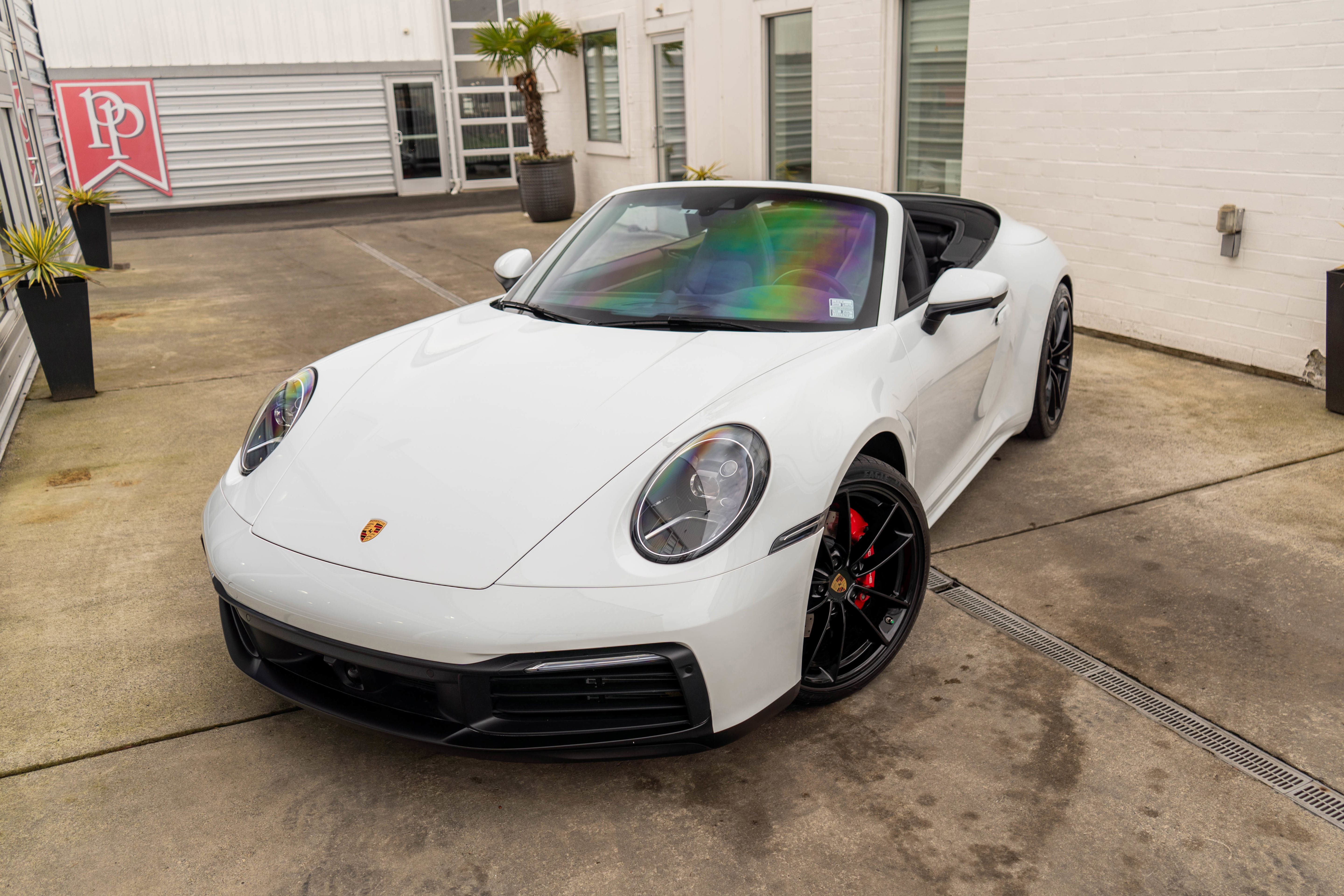 Used 2020 Porsche 911 Carrera 4S image 3