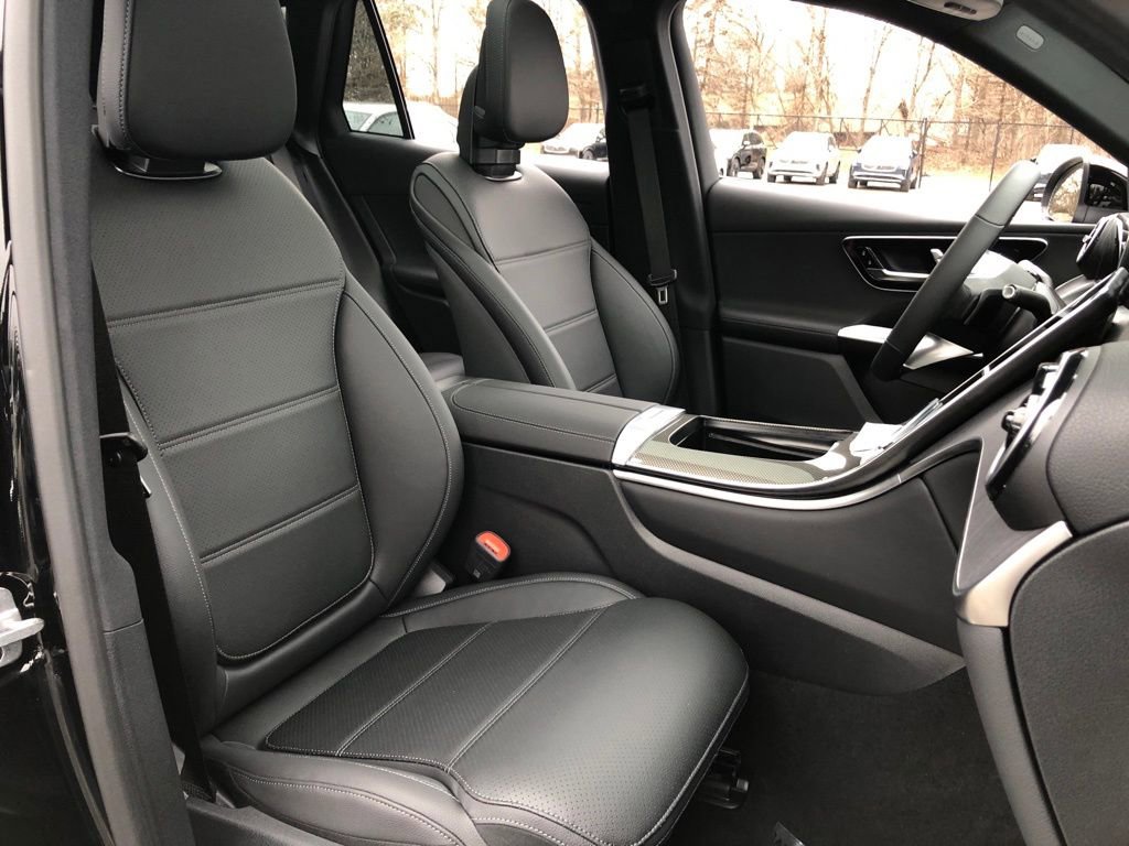 New 2026 Mercedes-Benz GLC 300 4MATIC image 34