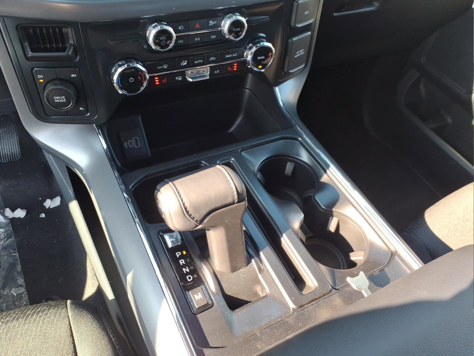 New 2026 Ford F150 XLT w/ Equipment Group 302A MID image 10