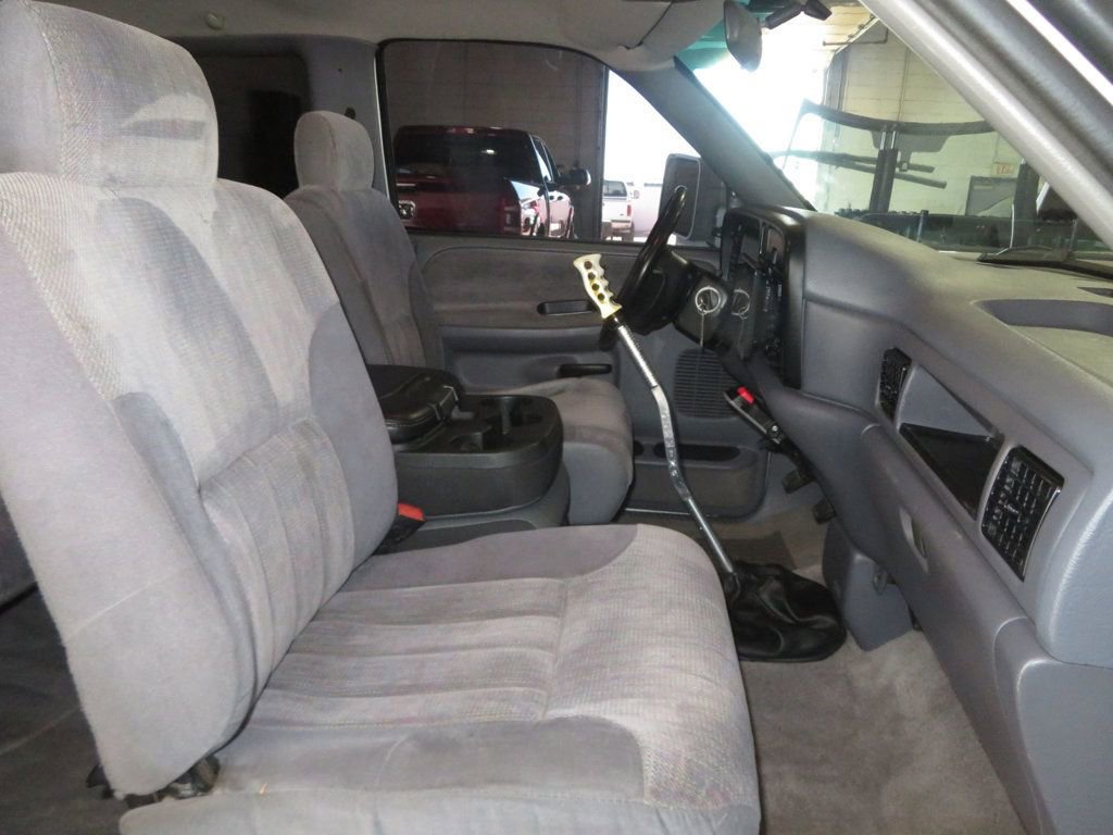 Used 1997 Dodge Ram 2500 Truck 2WD Club Cab image 24