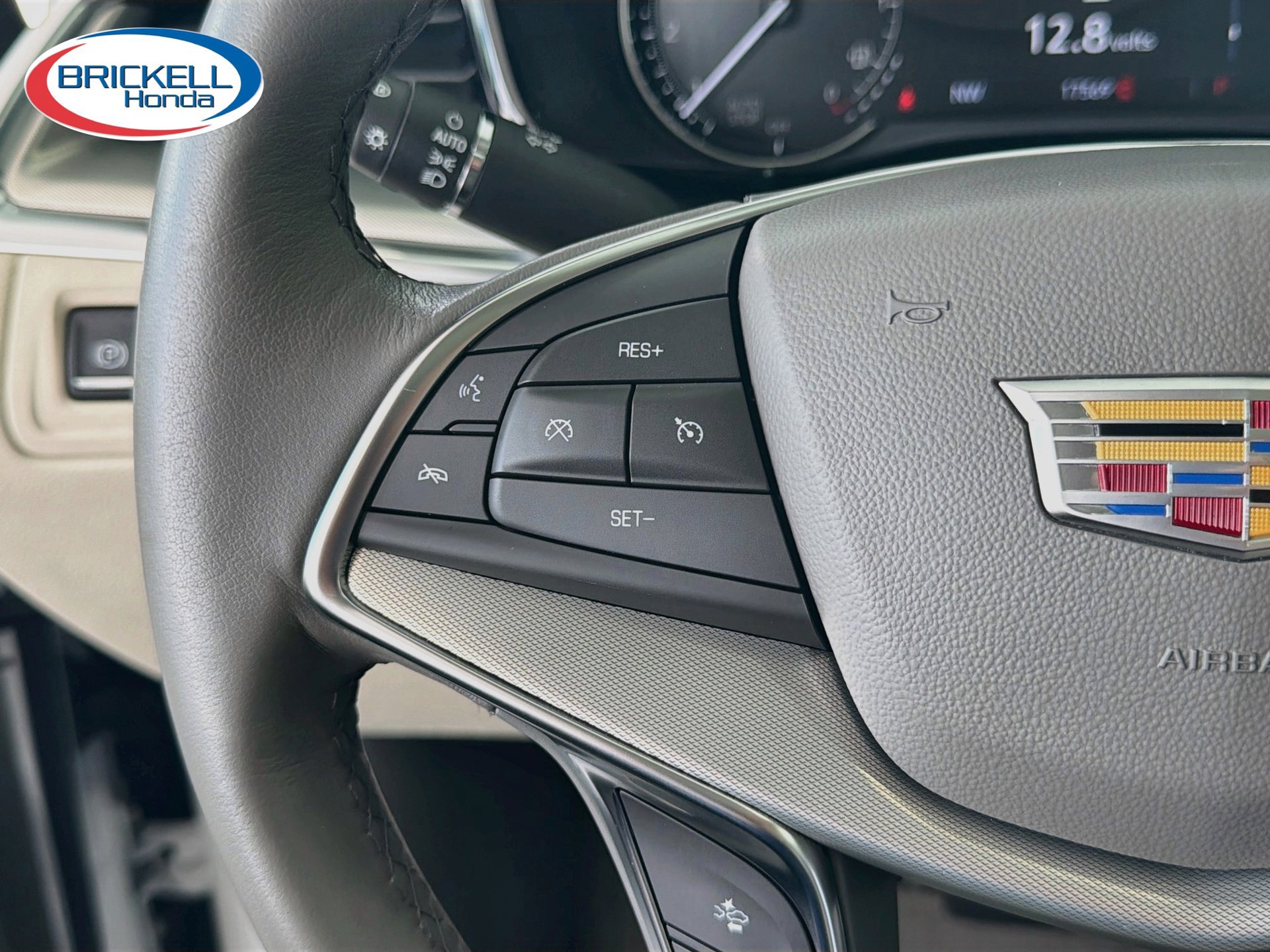 Used 2023 Cadillac XT5 Premium Luxury FWD image 35