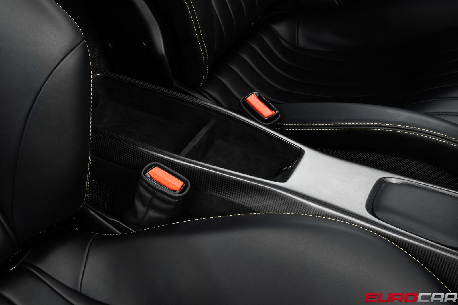 Used 2020 Ferrari 488 Pista Coupe RWD image 47