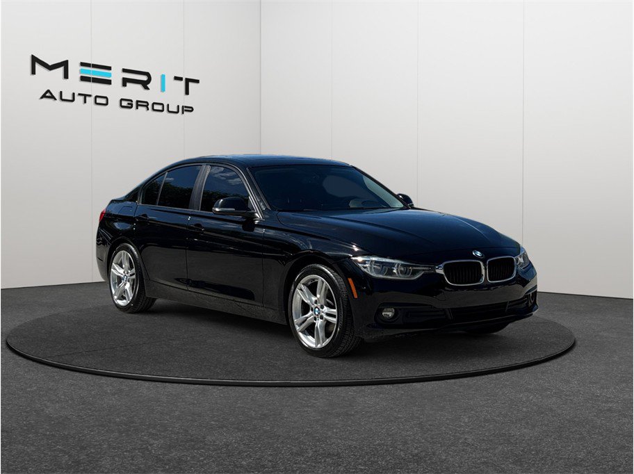 Used 2018 BMW 320i Sedan