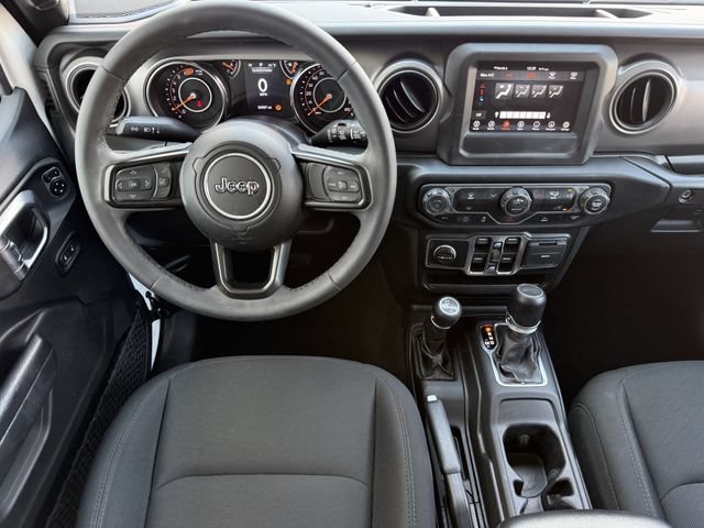 Used 2023 Jeep Wrangler Unlimited Sport AWD/4WD image 10