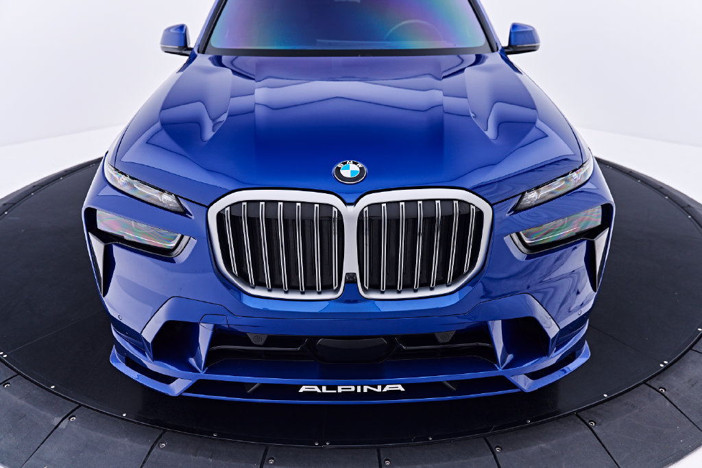 Used 2025 BMW ALPINA XB7 AWD/4WD image 17