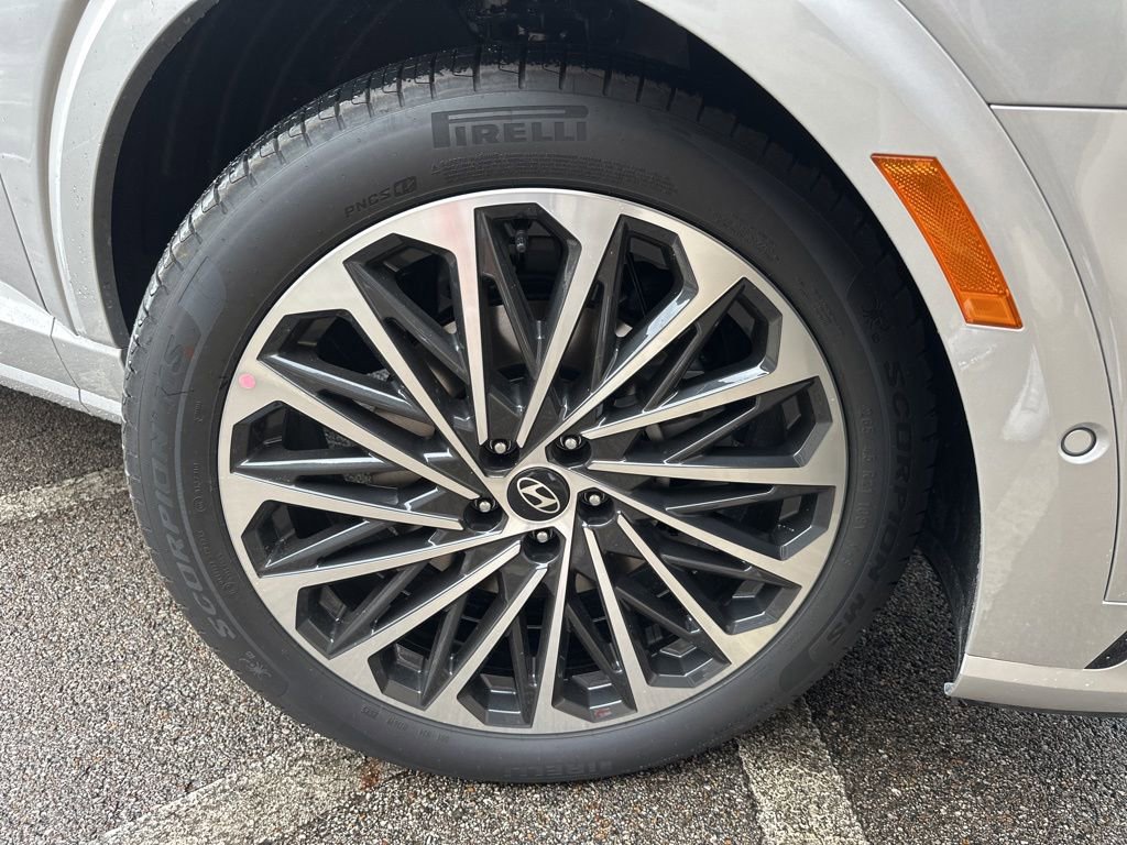 New 2026 Hyundai Palisade Calligraphy FWD image 11