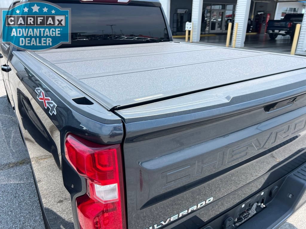 Used 2021 Chevrolet Silverado 1500 RST w/ Bed Protection Package AWD/4WD image 5