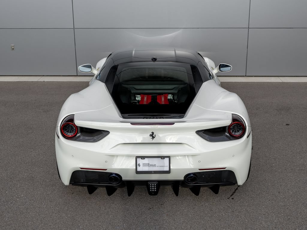 Used 2018 Ferrari 488 GTB RWD image 7