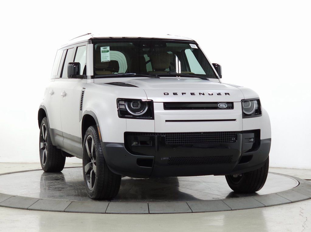 Used 2026 Land Rover Defender 110 S AWD/4WD image 8