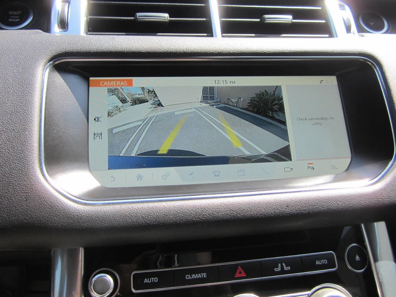 Used 2017 Land Rover Range Rover Sport HSE image 31