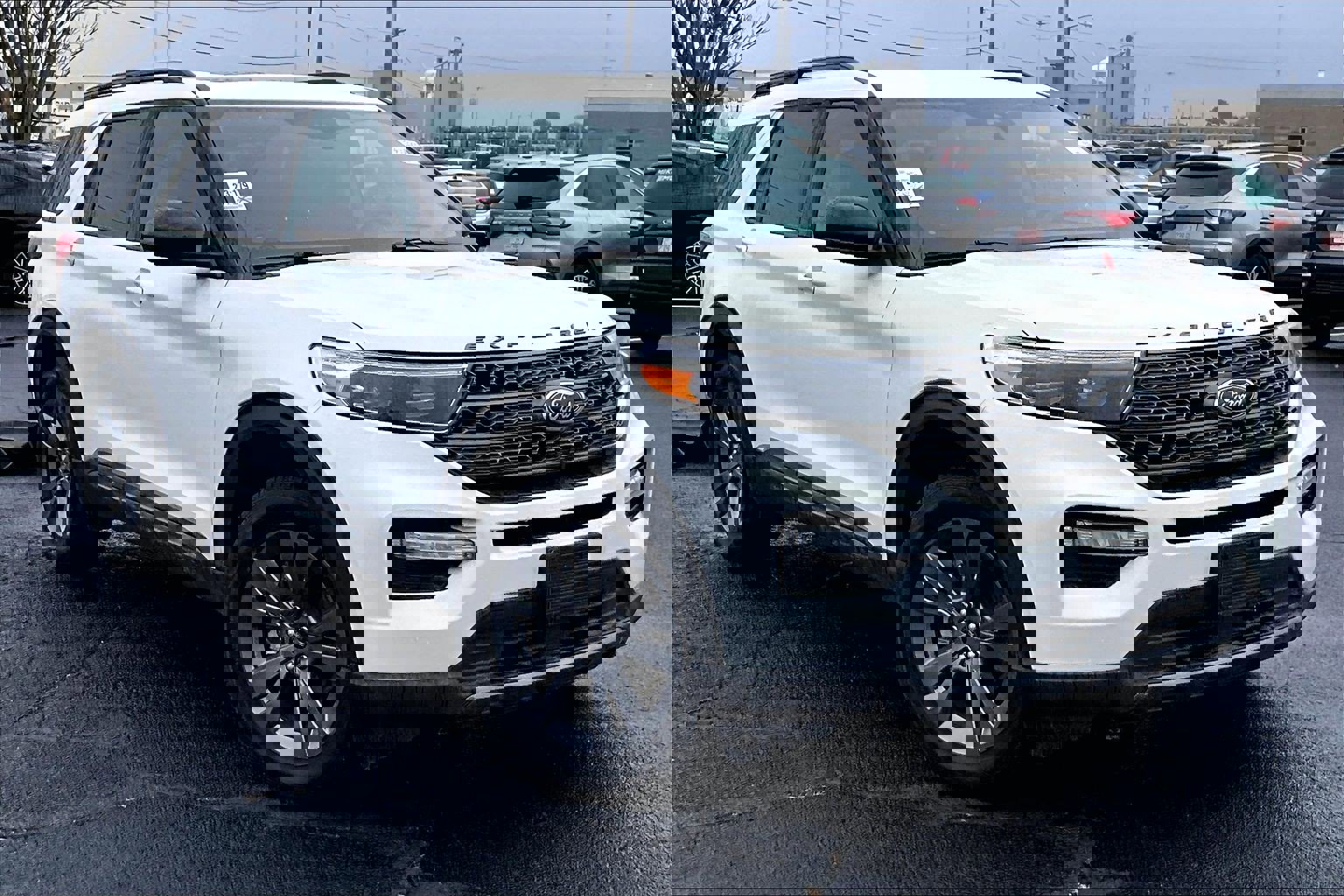 Used 2022 Ford Explorer XLT w/ Equipment Group 202A image 39