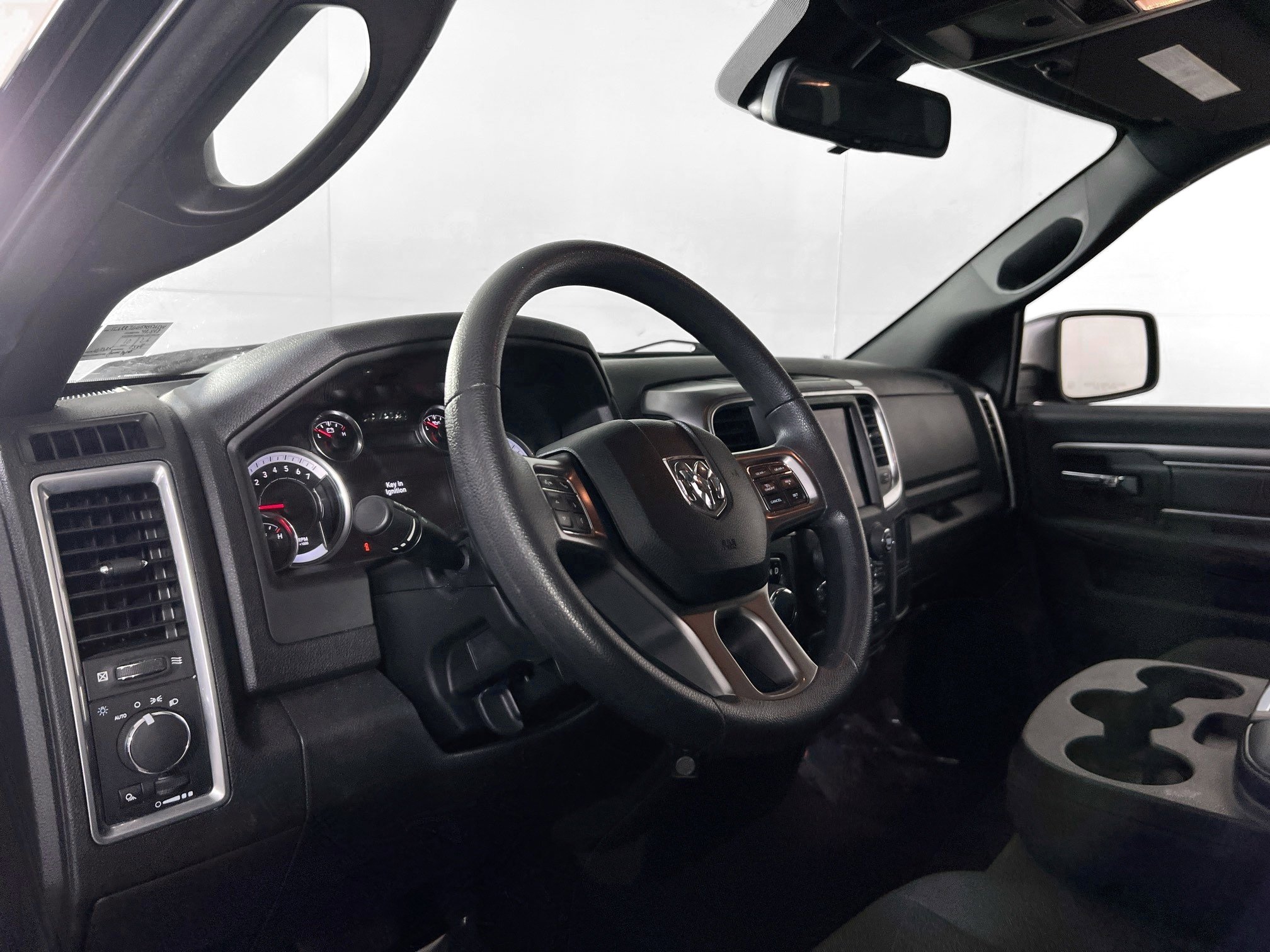 Used 2021 RAM 1500 Classic Warlock w/ Electronics Group image 9