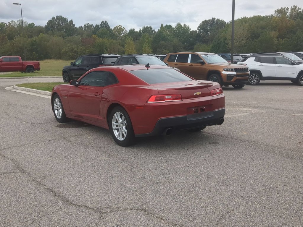 Used 2014 Chevrolet Camaro LS RWD image 3