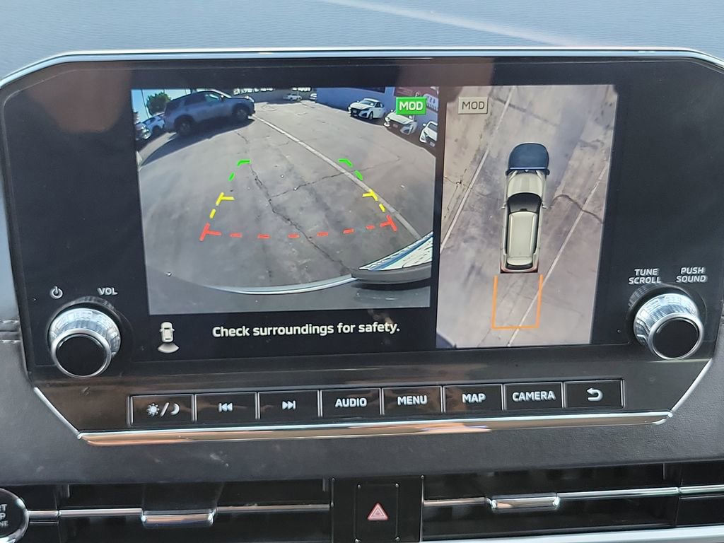 Used 2023 Mitsubishi Outlander SE image 12