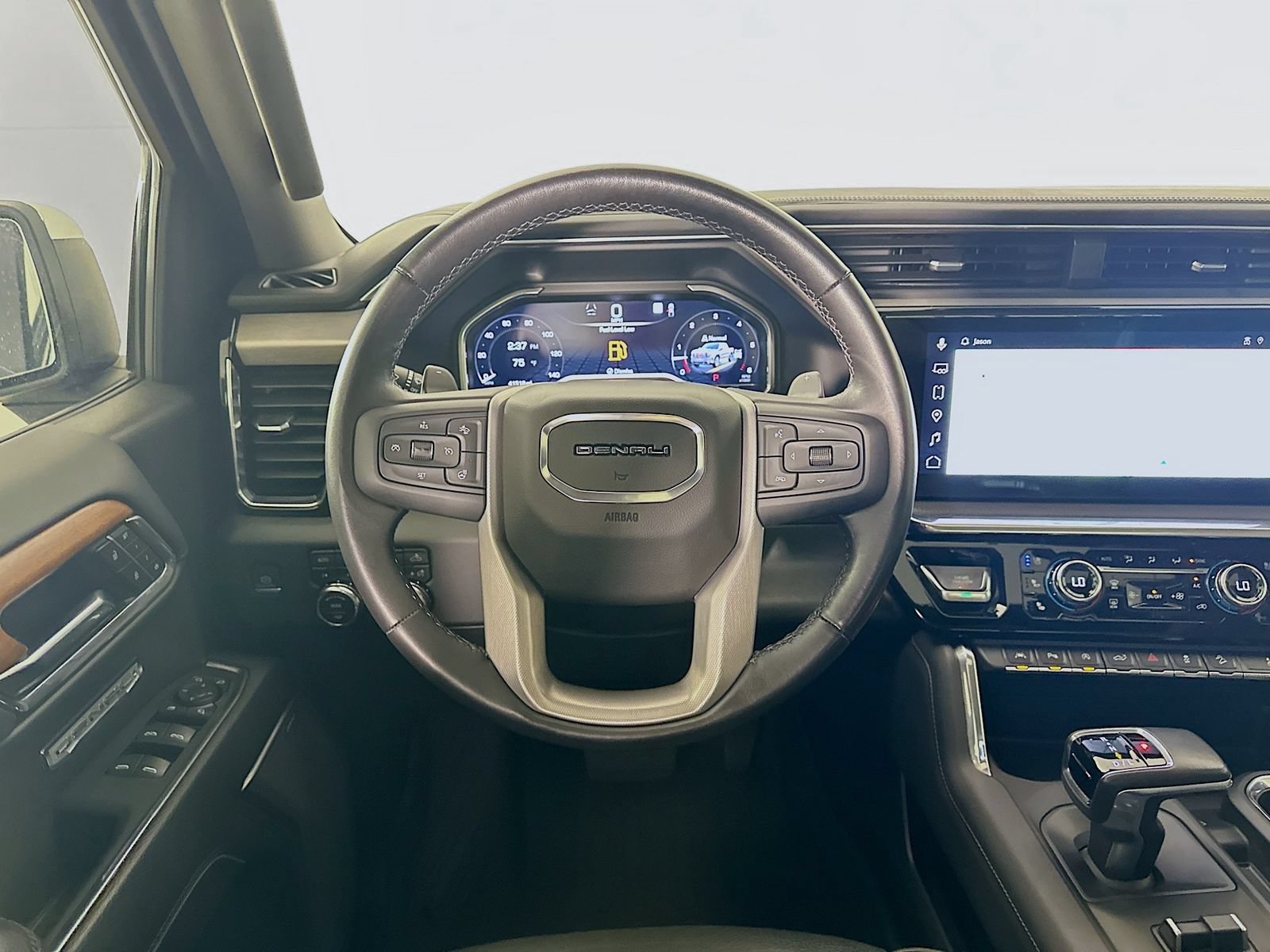 Used 2022 GMC Sierra 1500 Denali w/ Technology Package AWD/4WD image 15