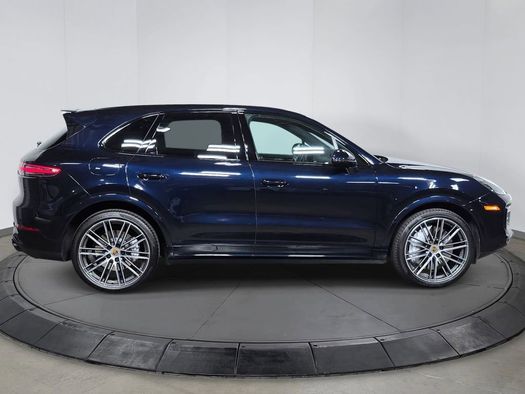 Used 2019 Porsche Cayenne Turbo AWD/4WD image 8