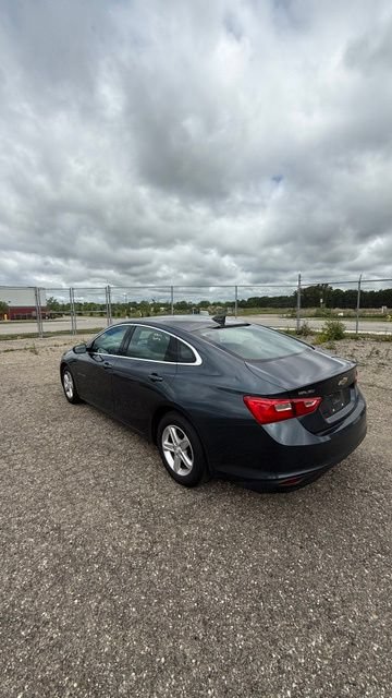 Used 2020 Chevrolet Malibu LS w/ LPO, Convenience Package 1 FWD image 4