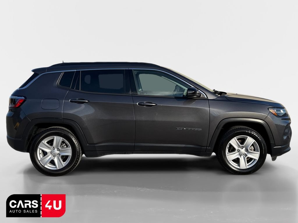 Used 2022 Jeep Compass Latitude FWD image 8