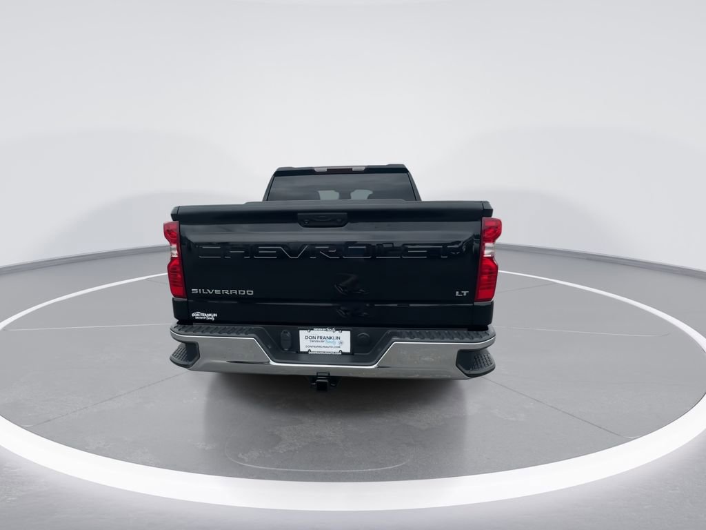 Used 2022 Chevrolet Silverado 1500 LT AWD/4WD image 7