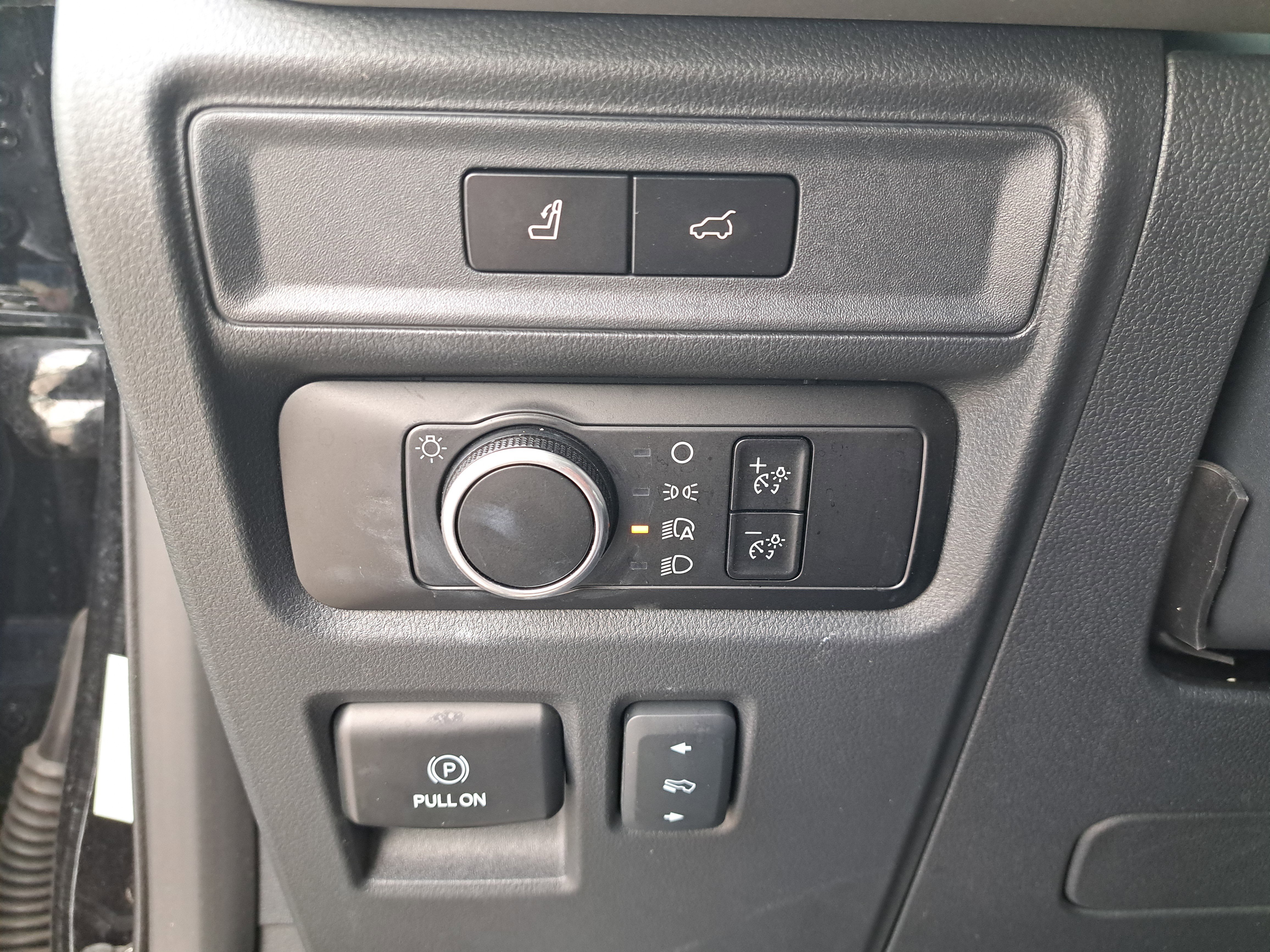 Used 2024 Ford Expedition Max XLT AWD/4WD image 31