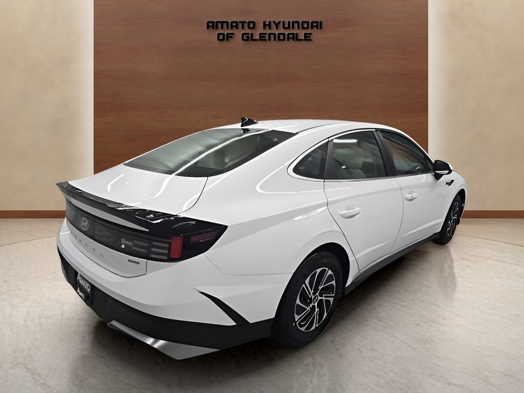 New 2026 Hyundai Sonata Blue FWD image 6