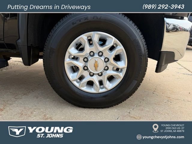 Used 2022 Chevrolet Silverado 2500 LT w/ Convenience Package AWD/4WD image 10