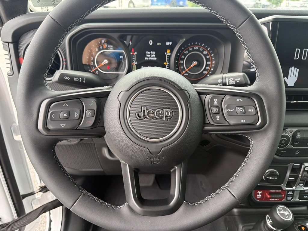 New 2026 Jeep Gladiator Rubicon AWD/4WD image 10