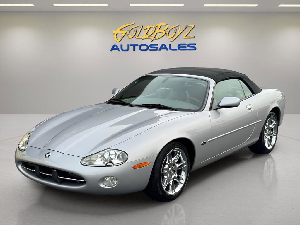 Used 2002 Jaguar XK8 Convertible image 14