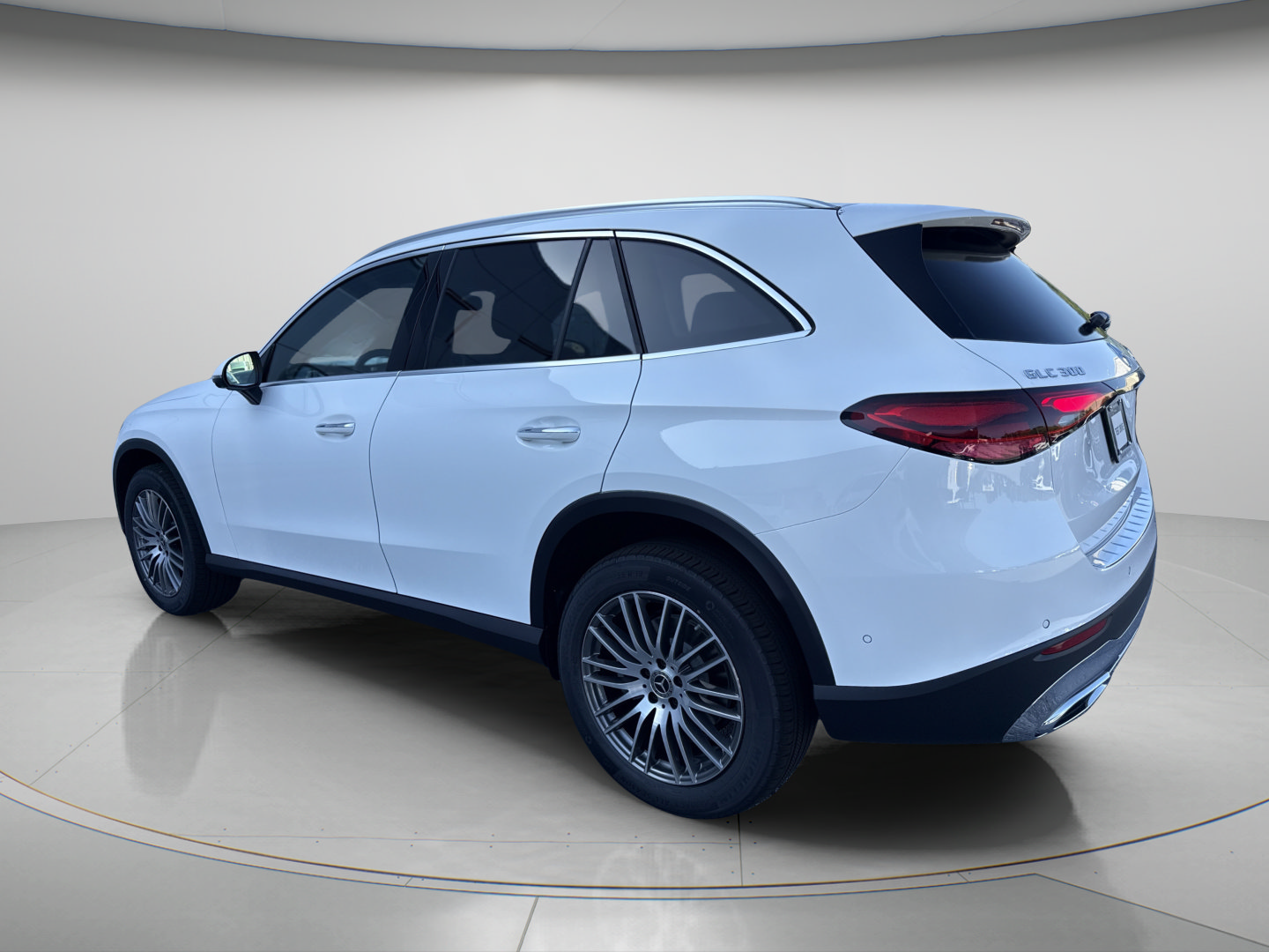 New 2027 Mercedes-Benz GLC 300 image 6