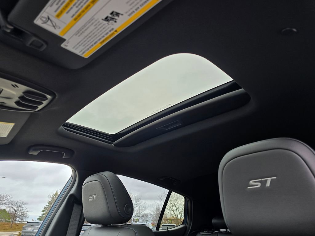 New 2026 Buick Envista Sport Touring image 24