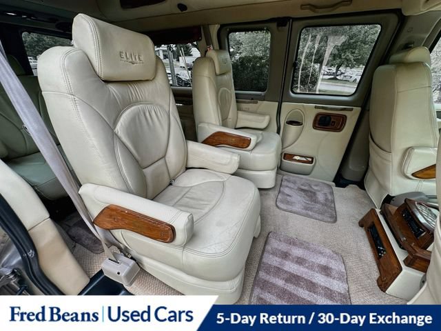 Used 2013 GMC Savana 1500 RWD image 32