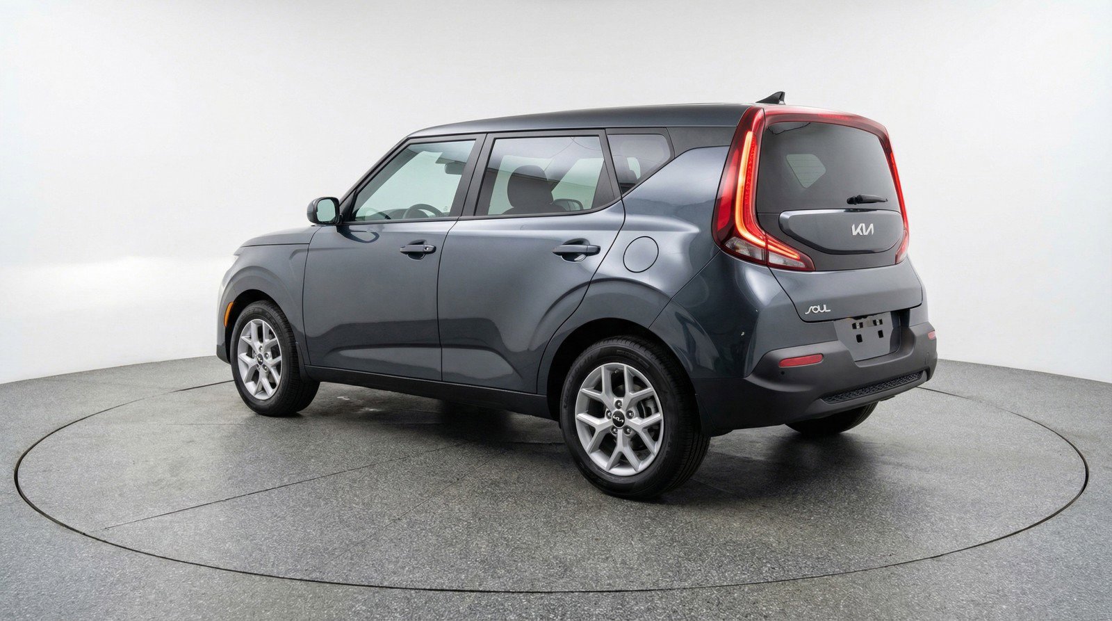 Used 2025 Kia Soul LX w/ LX Technology Package image 6