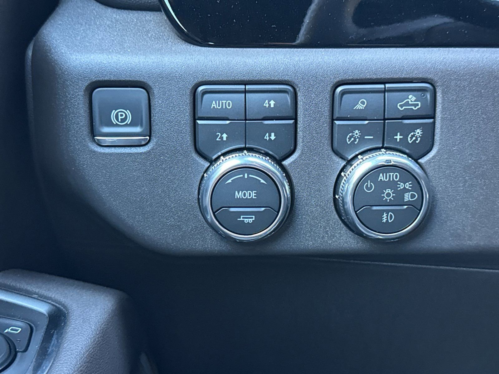 New 2026 GMC Sierra 2500 SLT w/ SLT Premium Package image 30
