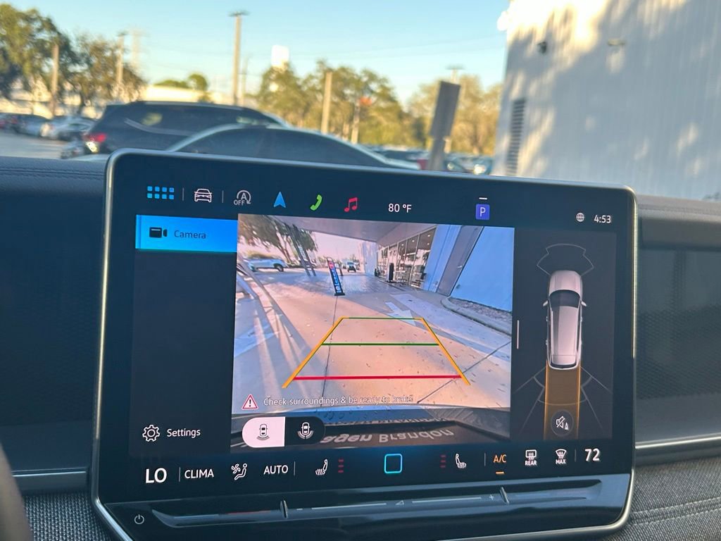 Used 2025 Volkswagen Tiguan S image 18