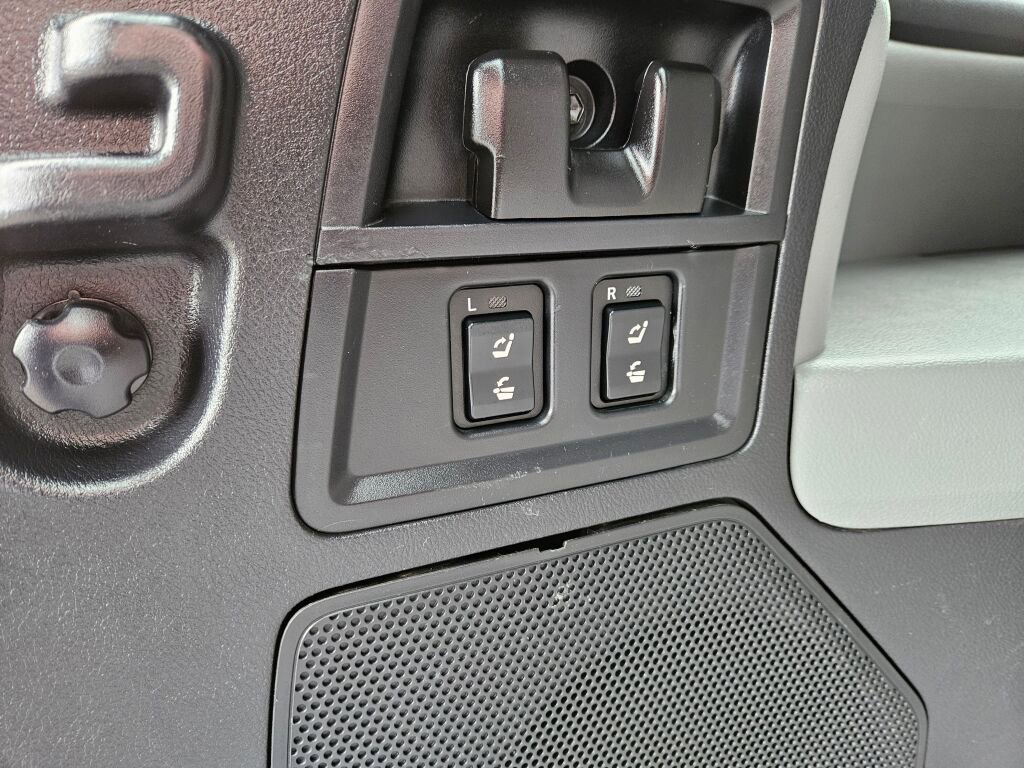 Used 2012 Toyota Sequoia Platinum image 20