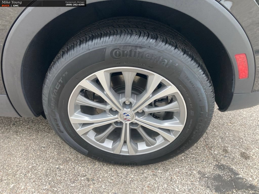 Used 2023 Buick Envision Preferred AWD/4WD image 9