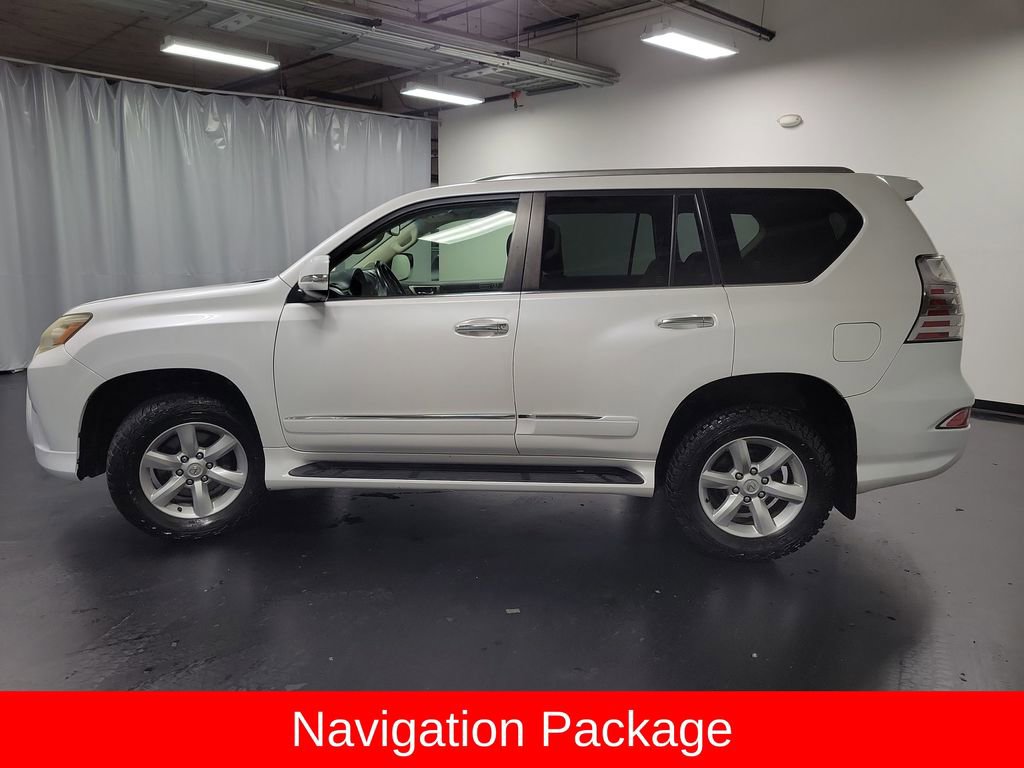 Used 2017 Lexus GX 460 w/ Navigation Package AWD/4WD image 5