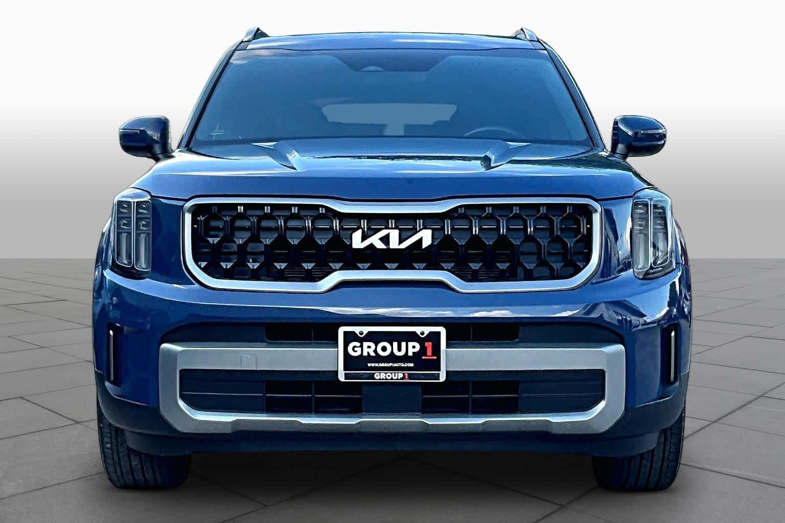 Used 2023 Kia Telluride EX X-Line AWD/4WD image 4