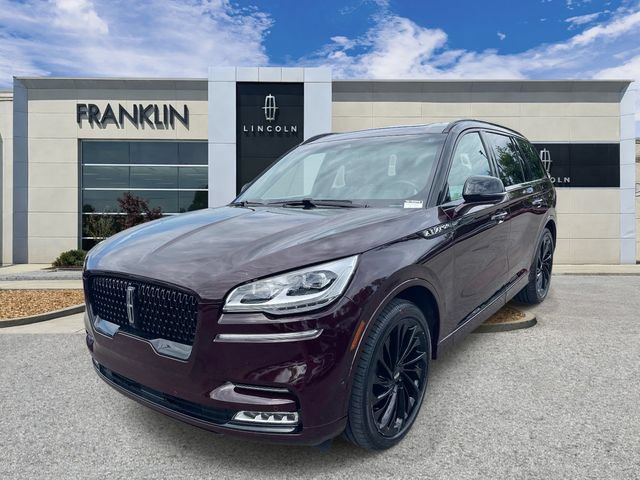 Certified 2024 Lincoln Aviator Black Label w/ Jet Package AWD/4WD image 7