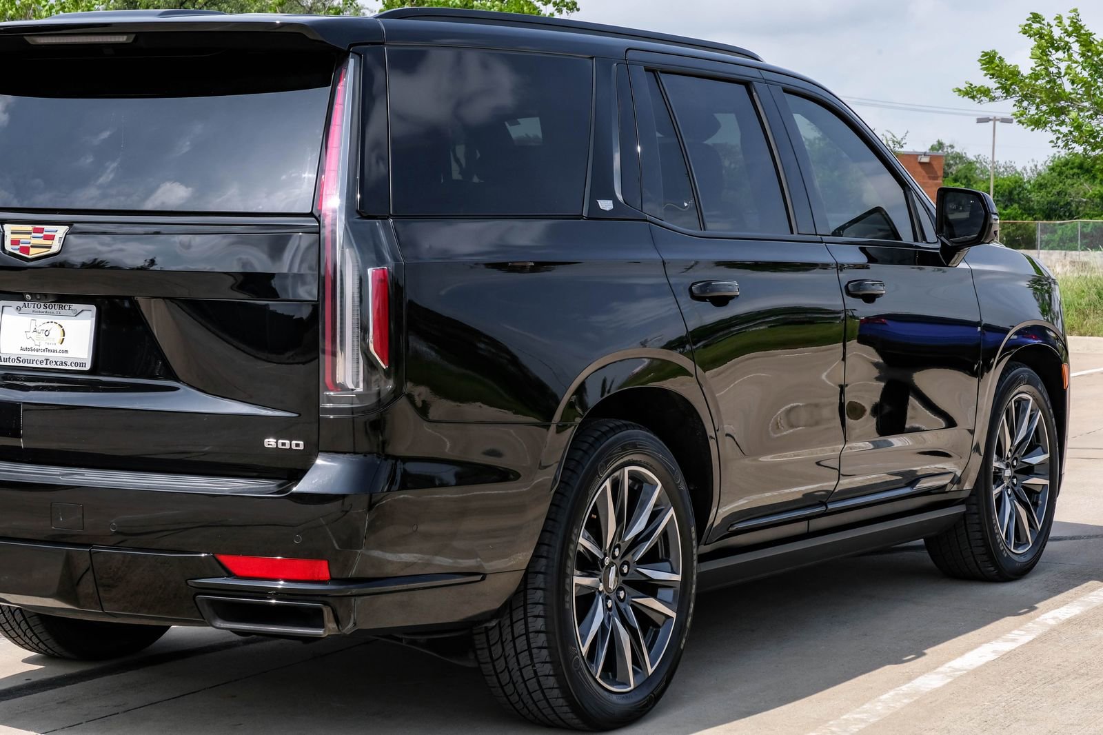 Used 2021 Cadillac Escalade Sport w/ Driver Assist Tech Package image 12