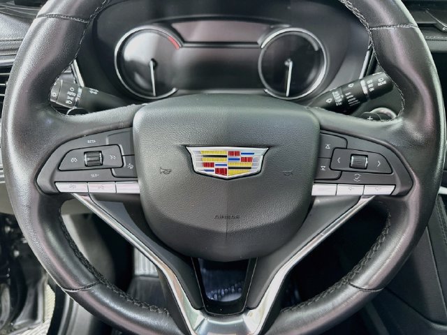 Used 2024 Cadillac XT6 Luxury AWD/4WD image 22